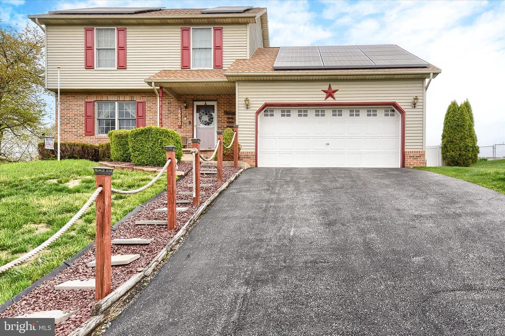 5530 FULCROFT AVE, Harrisburg, PA 17111
