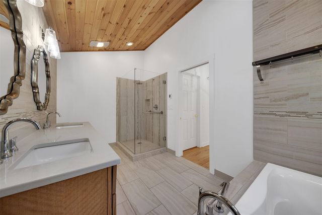 204 Talahi Trail, Update, IN 46360