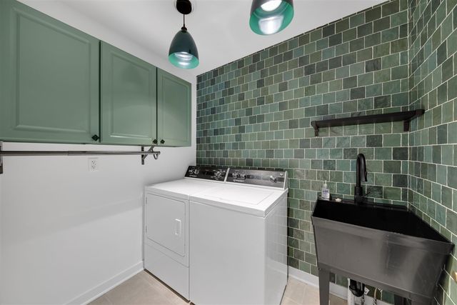 204 Talahi Trail, Update, IN 46360