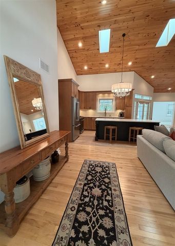 204 Talahi Trail, Update, IN 46360