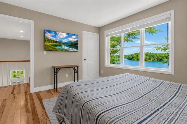 137 Sandy Beach Rd, Plymouth, MA 02360