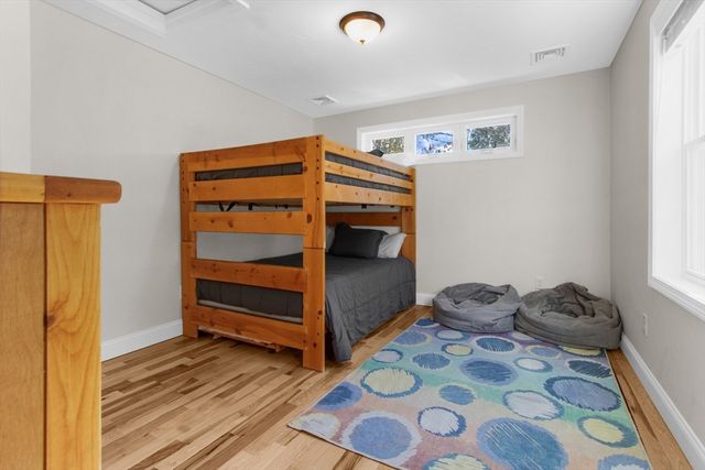 137 Sandy Beach Rd, Plymouth, MA 02360