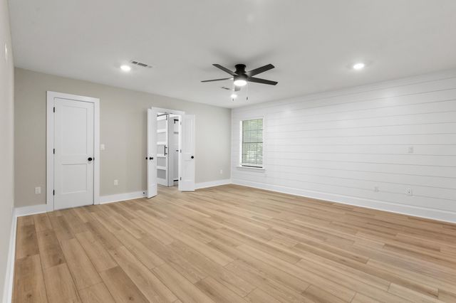 2435 Rocky Shores Drive, Niceville, FL 32578