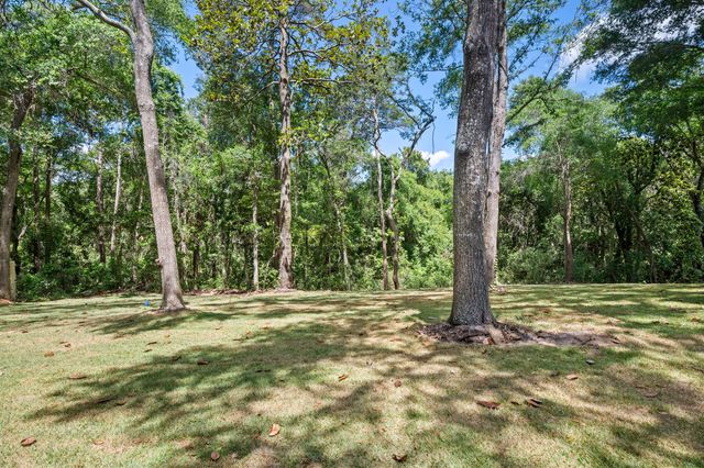2435 Rocky Shores Drive, Niceville, FL 32578