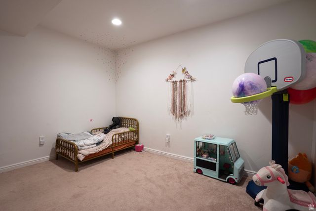 6848 S RUNNING SPRINGS DR, West Jordan, UT 84084