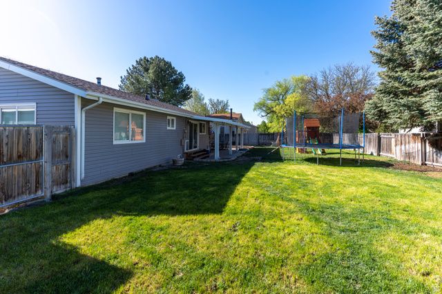 6848 S RUNNING SPRINGS DR, West Jordan, UT 84084