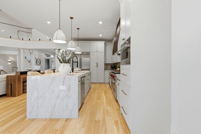 1532 Linden Circle, Lemont, IL 60439