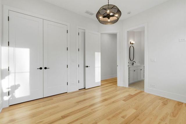 1532 Linden Circle, Lemont, IL 60439