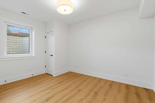 1532 Linden Circle, Lemont, IL 60439