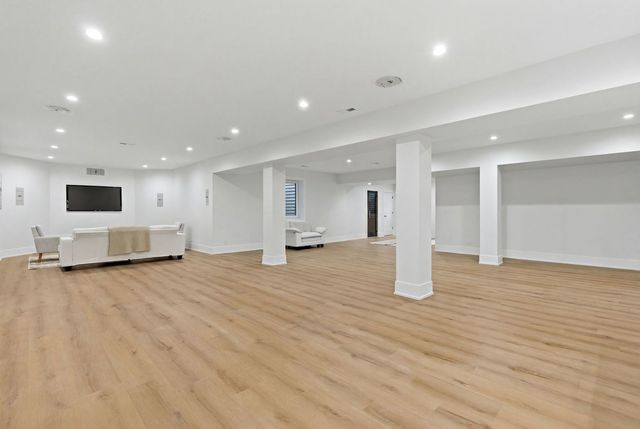 1532 Linden Circle, Lemont, IL 60439