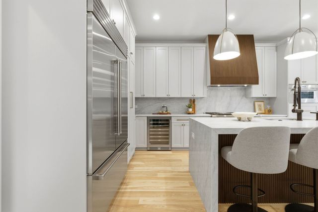 1532 Linden Circle, Lemont, IL 60439