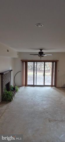 8 DEL SOL PL, Sicklerville, NJ 08081