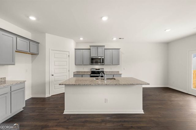 631 Whitman Lane, Stockbridge, GA 30281