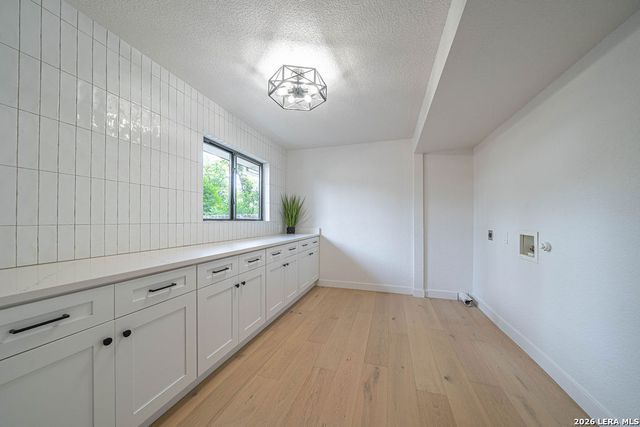 118 Tophill, San Antonio, TX 78209