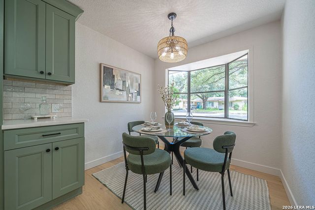 118 Tophill, San Antonio, TX 78209