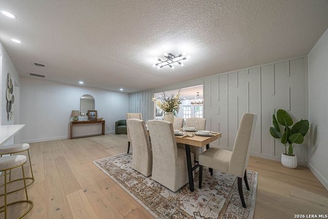 118 Tophill, San Antonio, TX 78209