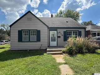 819 Lincoln Street, Beatrice, NE 68310