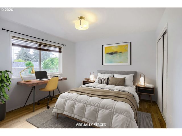 457 Nw YONIA Ct, Hillsboro, OR 97124