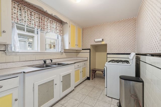 179 Harvard Street, Quincy, MA 02170