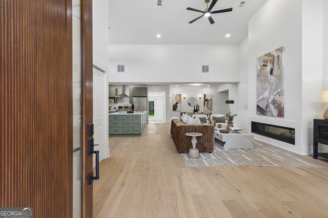 603 W Sandtown Road SW, Marietta, GA 30064