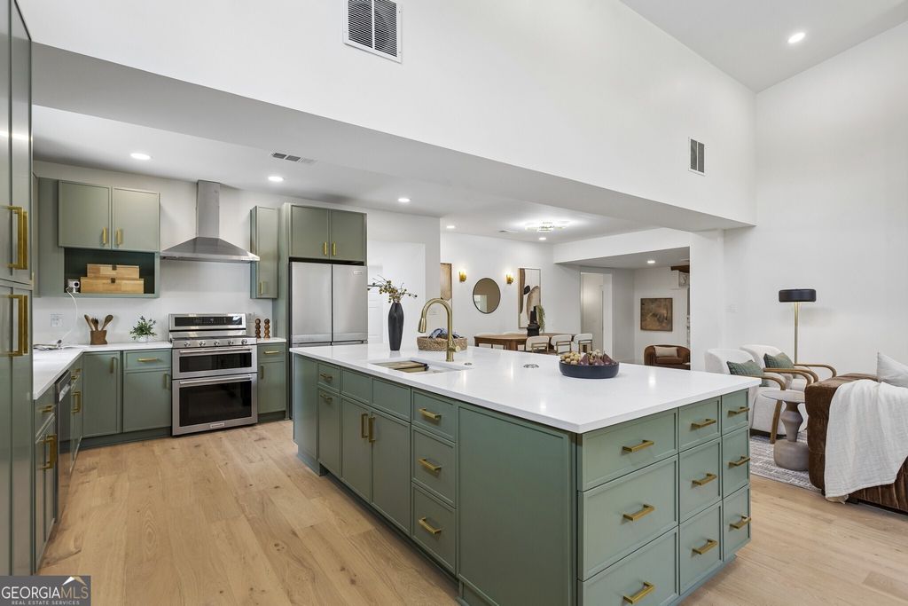 603 W Sandtown Road SW, Marietta, GA 30064