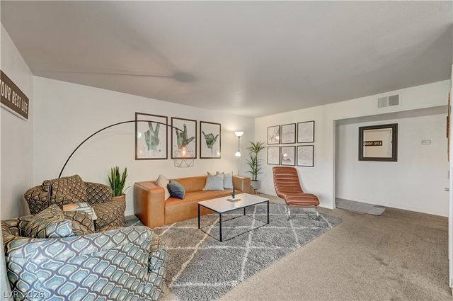 5220 Indian River Drive 280, Las Vegas, NV 89103
