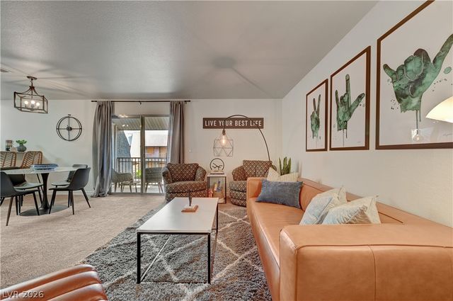5220 Indian River Drive 280, Las Vegas, NV 89103