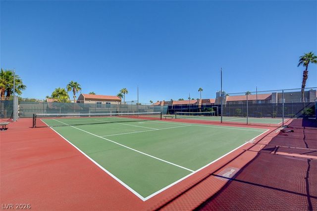 5220 Indian River Drive 280, Las Vegas, NV 89103