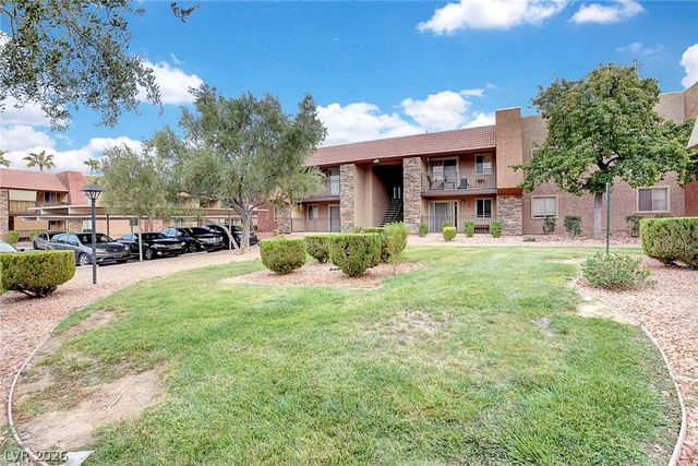 5220 Indian River Drive 280, Las Vegas, NV 89103