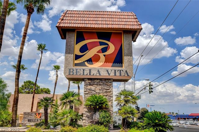 5220 Indian River Drive 280, Las Vegas, NV 89103