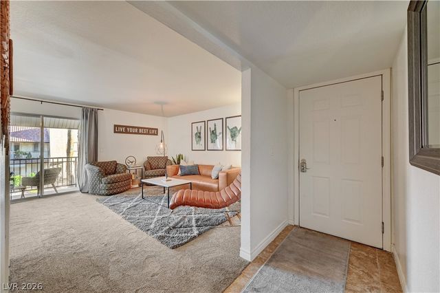 5220 Indian River Drive 280, Las Vegas, NV 89103
