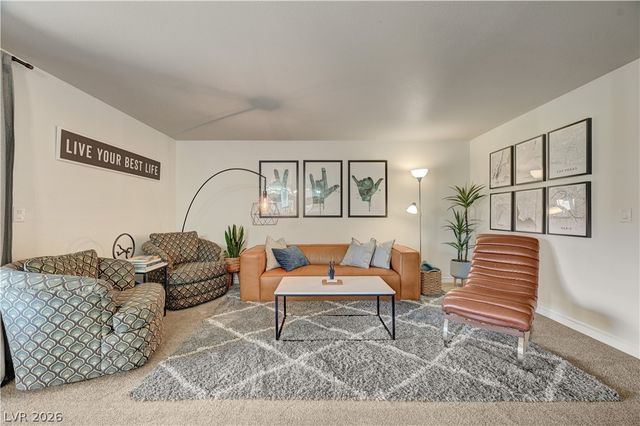 5220 Indian River Drive 280, Las Vegas, NV 89103