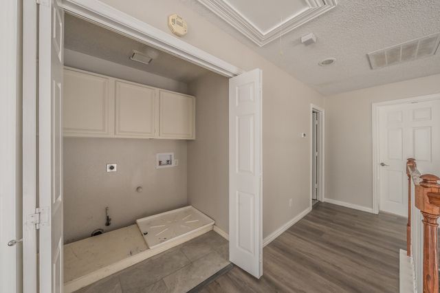 2643 Garden Ridge Lane, Arlington, TX 76006