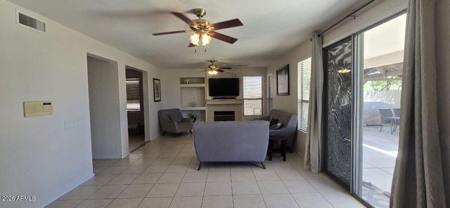 6435 W BUCKSKIN Trail, Phoenix, AZ 85083