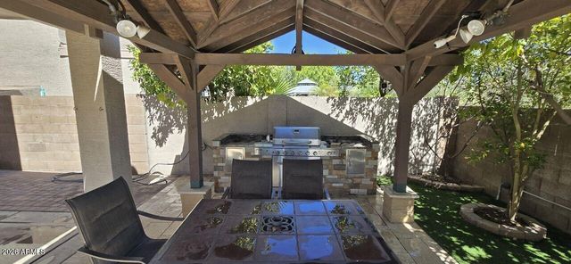 6435 W BUCKSKIN Trail, Phoenix, AZ 85083