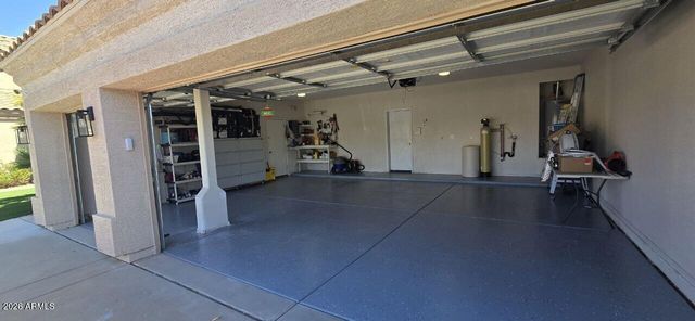 6435 W BUCKSKIN Trail, Phoenix, AZ 85083