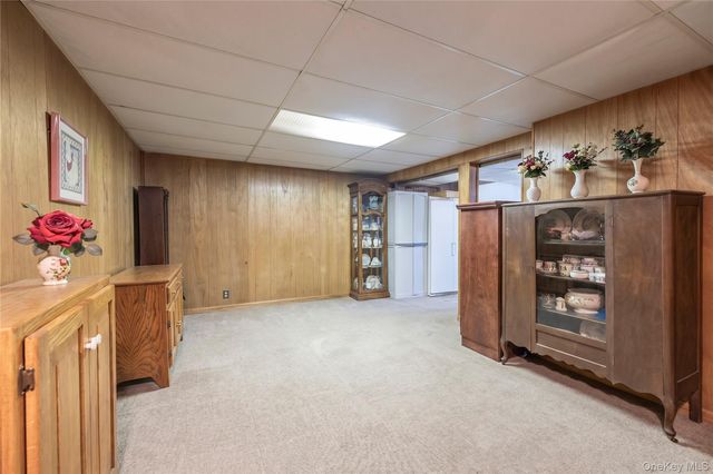 175 Lee Avenue, Hicksville, NY 11801