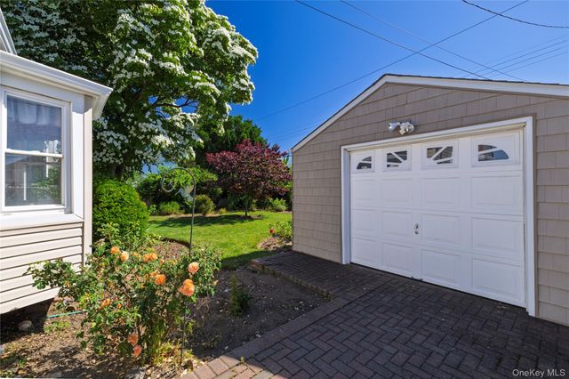 175 Lee Avenue, Hicksville, NY 11801