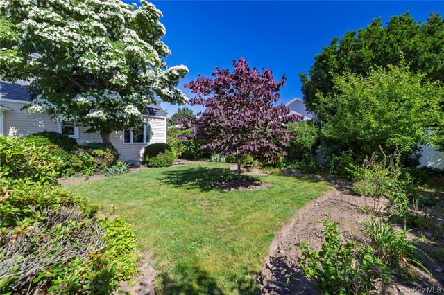 175 Lee Avenue, Hicksville, NY 11801