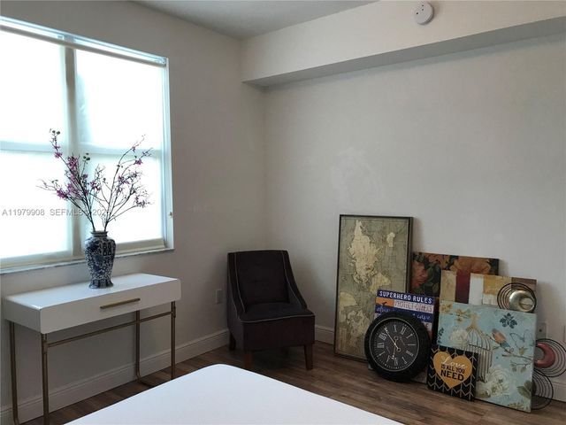 7900 Harbor Island Dr 523, North Bay Village, FL 33141