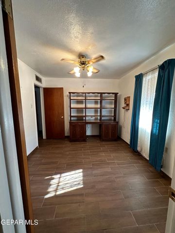 5205 FLOWER Drive, El Paso, TX 79905