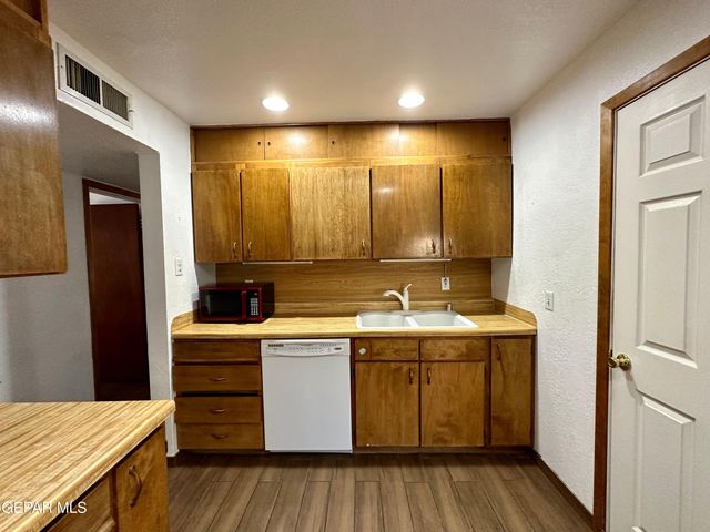 5205 FLOWER Drive, El Paso, TX 79905