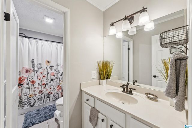 304 ASHLAND LANE, Hoover, AL 35226