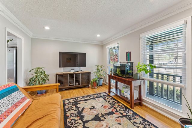 304 ASHLAND LANE, Hoover, AL 35226