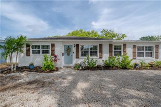 1415 54TH AVENUE N, St Petersburg, FL 33703