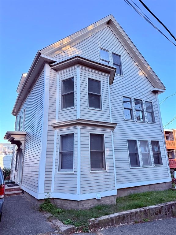 2 Chase St 2, Beverly, MA 01915