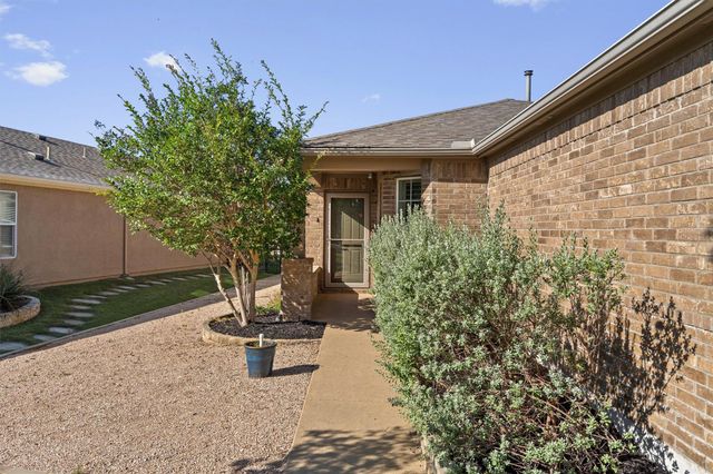 600 Salado Creek LN, Georgetown, TX 78633