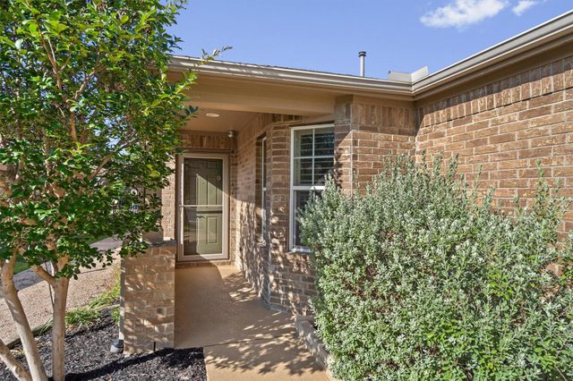 600 Salado Creek LN, Georgetown, TX 78633