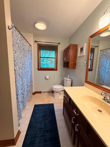 5825 COBBLESTONE Drive, Erie, PA 16509