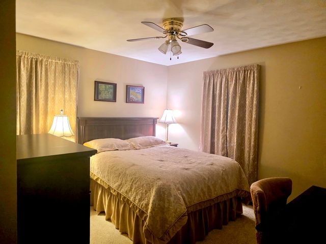 5825 COBBLESTONE Drive, Erie, PA 16509